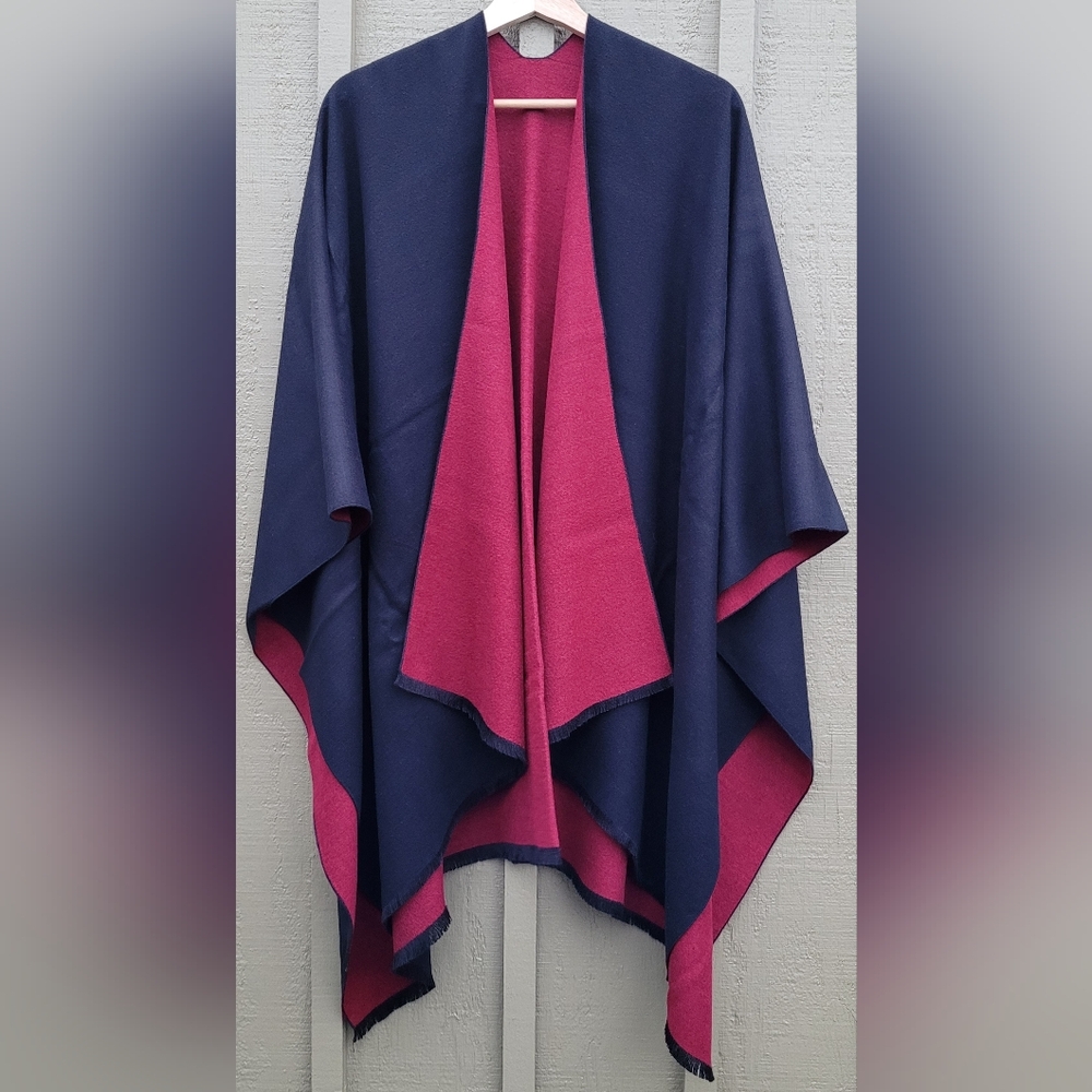 100% Cashmere Reversible Black & Red Ruana / Shawl